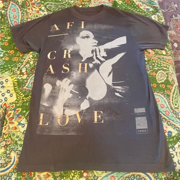 afi crush love Tシャツ Tops | Afi Crash Love T Shirt Medium | Poshmark